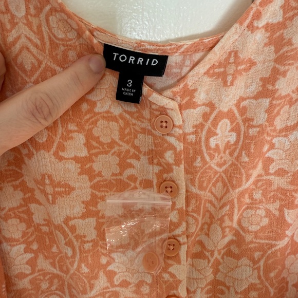 Torrid Orange Floral Sleeveless Top - Picture 2 of 3